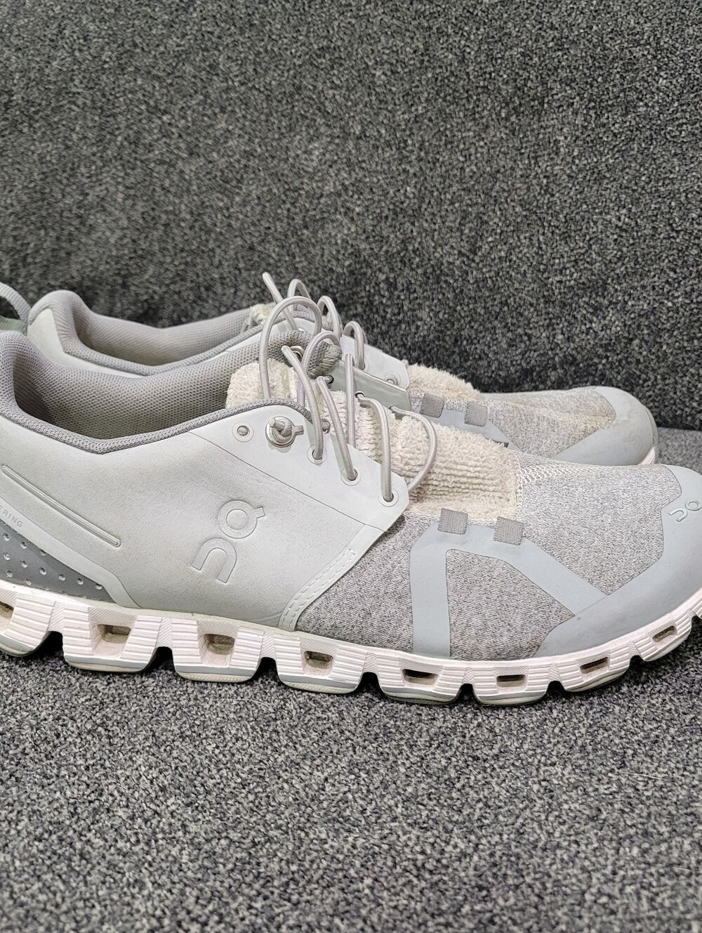 On Cloud 5 Terry Running Sneakers Womens 8.5 Lace Up Round Toe Athletic Gray